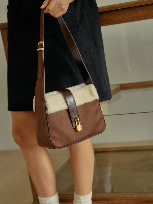 T Lock Shearling Mustang Bag_Dark Brown