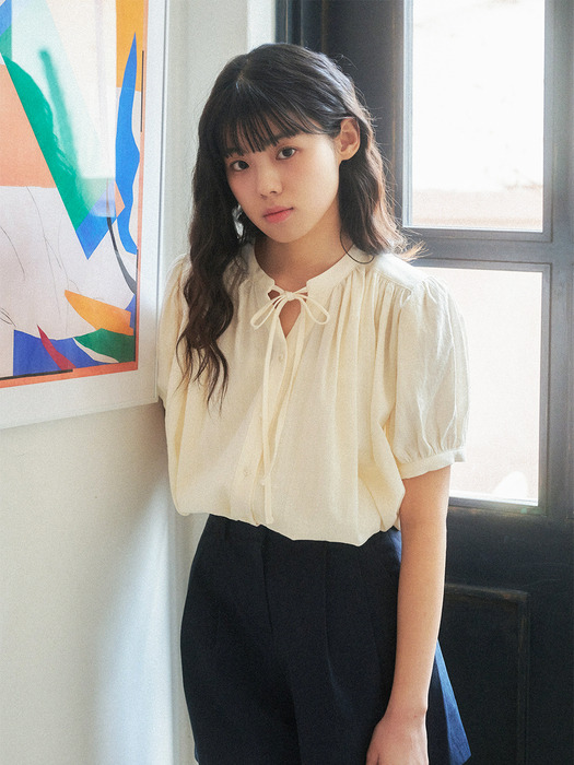 24SS_ 렌느 셔링 블라우스 Reine shirring blouse (Cream)