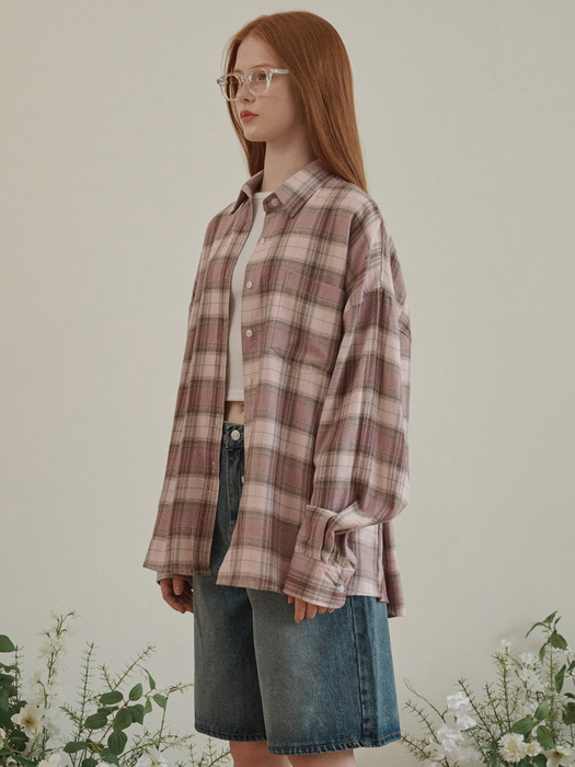 Oversized checkered shirt Pink