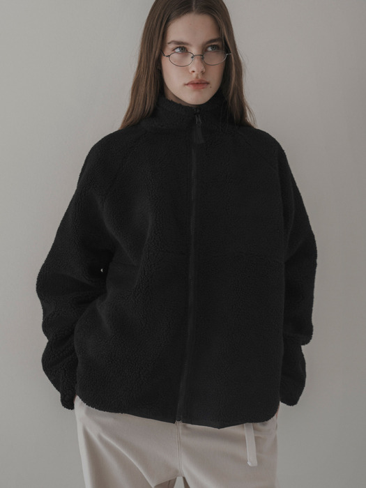 Snowy reversible jumper (black)