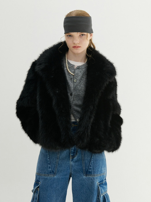 SOFT FAUX FUR CROP JACKET_BLACK