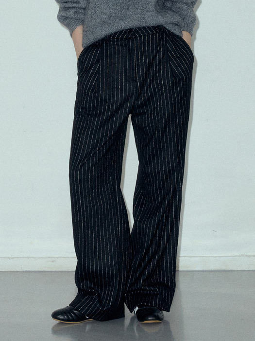 Wool Blend Pin Stripe One-tuck Trousers_CTB534(3color)