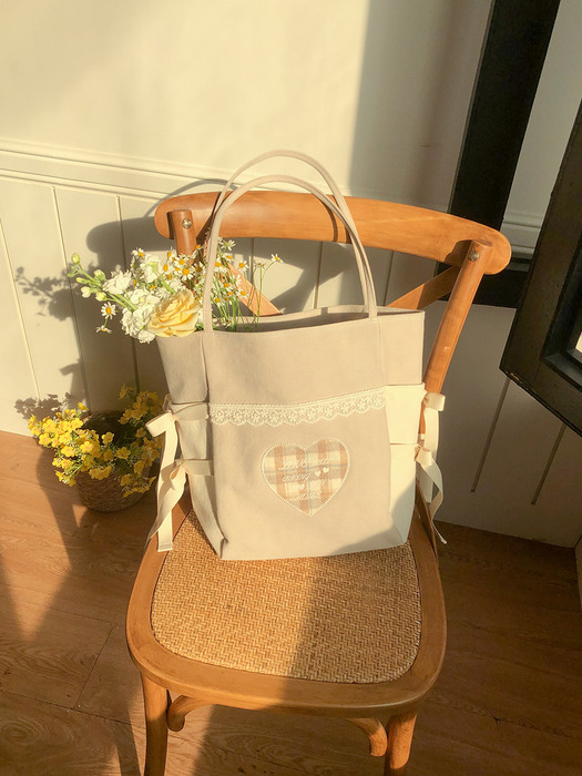 A letter bag_beige