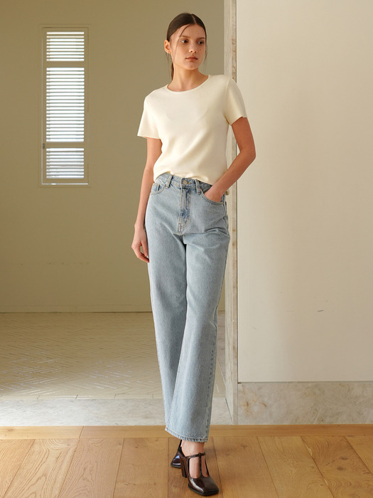 STRAIGHT DENIM PANTS / LIGHT BLUE