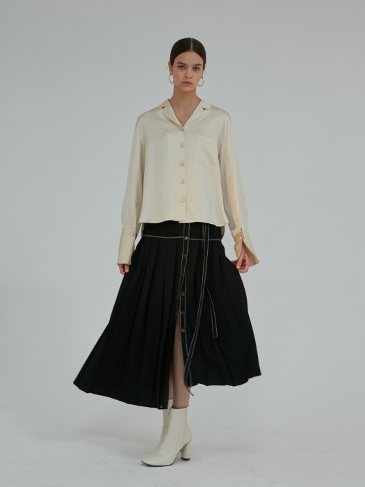 Skirt Stitch Long Pleats Black