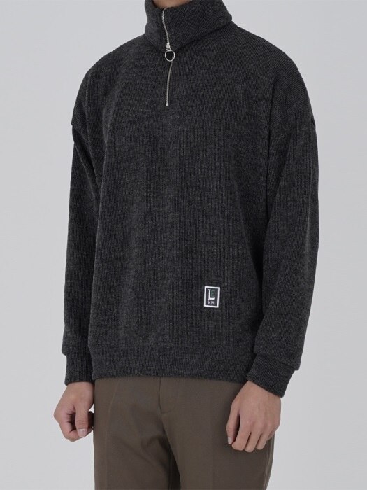 HALF ZIP-UP KNIT_CHARCOAL