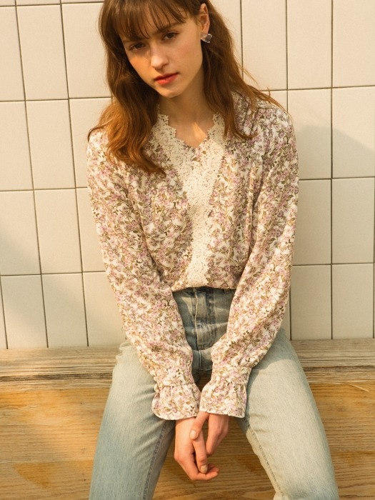 monts922 front lace floral blouse