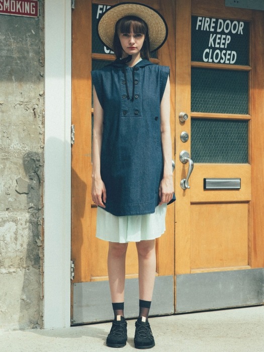 HODDIE DENIM DRESS