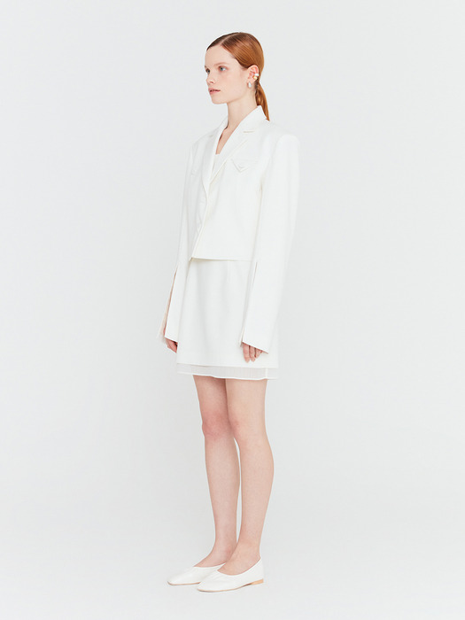  20SS CROPPED BLAZER WITH SLIT SLEEVES AND BUTTON TAB DETAIL - IVORY