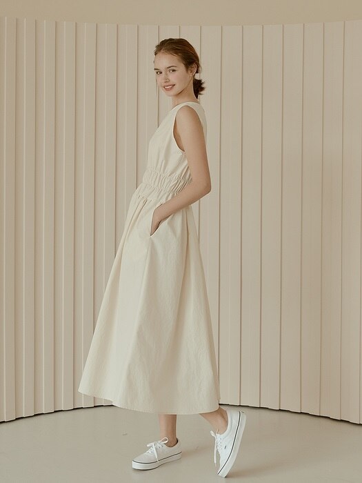 Basic Shirring Sleeveless Dress[Ivory]