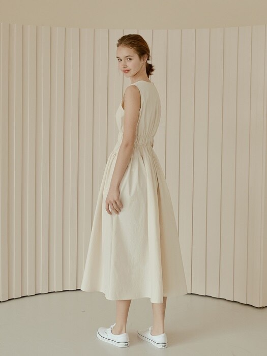 Basic Shirring Sleeveless Dress[Ivory]