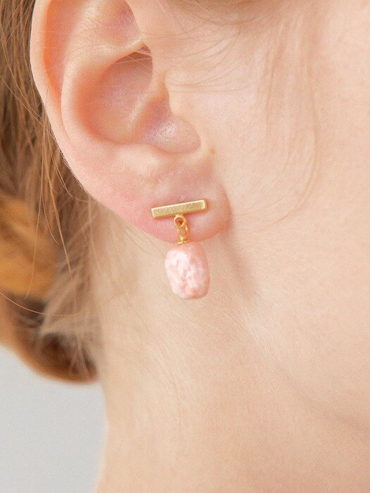 Square bar ceramic earring_Gold square(Pink)