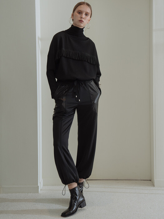 [COMFY] LEATHER PATCH STRING PANTS (BLACK)