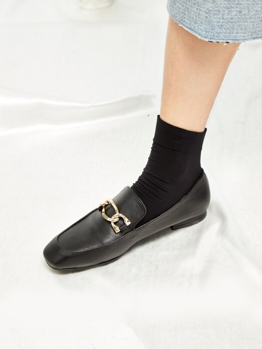 Square Toe Point Loafer - MD18FW1019 Black