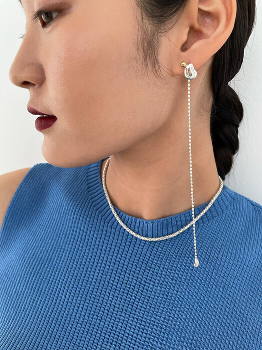knob earrings