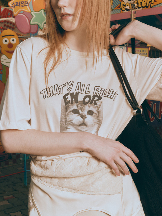 THATS ALL RIGHT T-SHIRT - CREAM