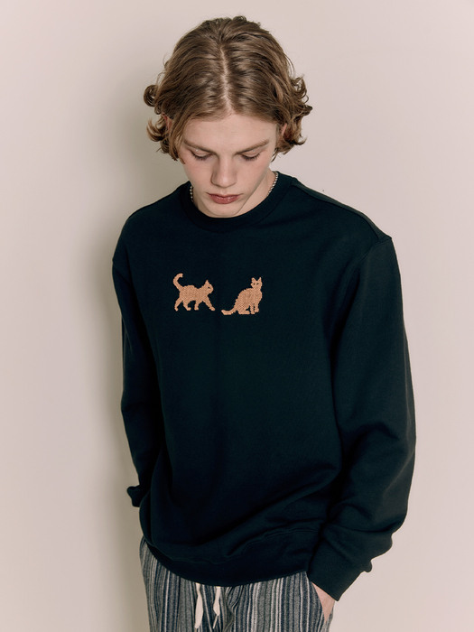 Gem in dream pixel embroidered sweatshirt black Unisex