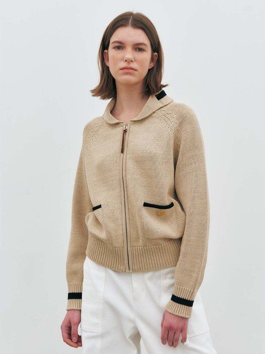 Classic Cardigan, Beige