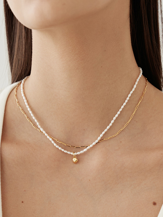23 Mini heart pearl Necklace-gold