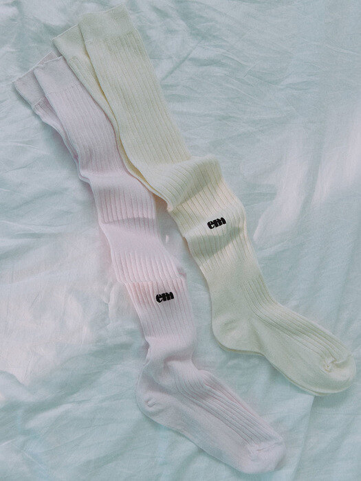 Cream White Kiki Socks
