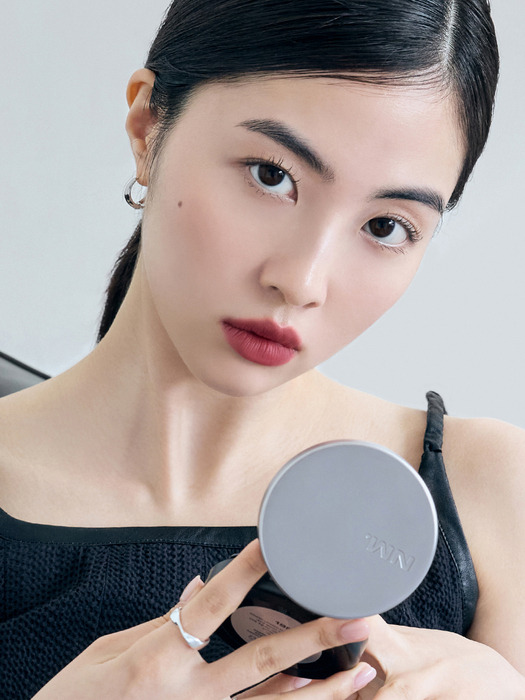 레이어드 매트 핏 쿠션 + 매트 퍼프 2EA