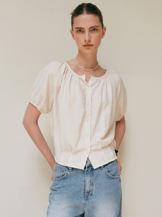 DRAWSTRING SHIRRING BLOUSE_CREAM