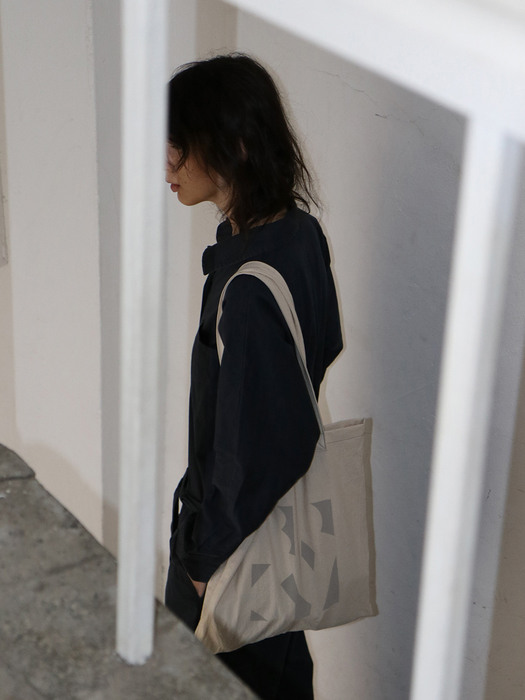 [리퍼브] Blank Logo Bag (Gray)