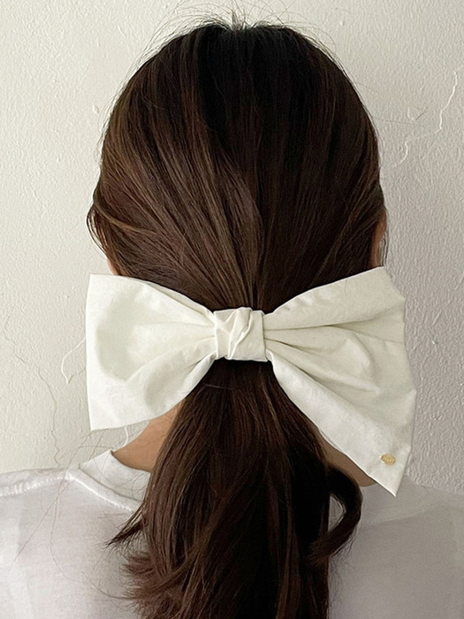 [단독]oar Classic Leaf Ribbon Barrette 2컬러 택1