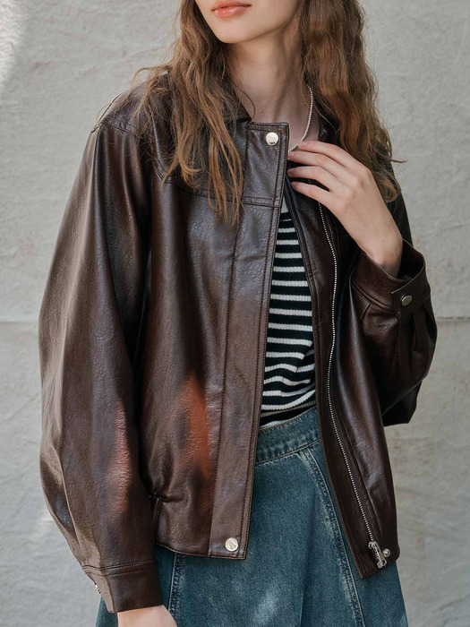 WD_Vintage leather jacket