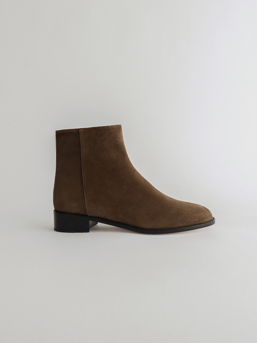 suede ankle boots (brown)