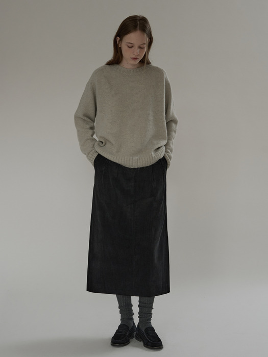 Corduroy H-line skirt (black)