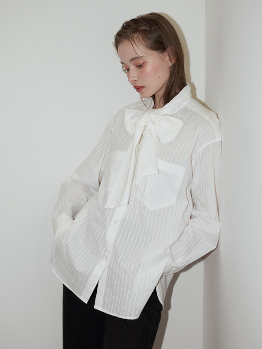 RIBBON TIE BLOUSE_WHITE