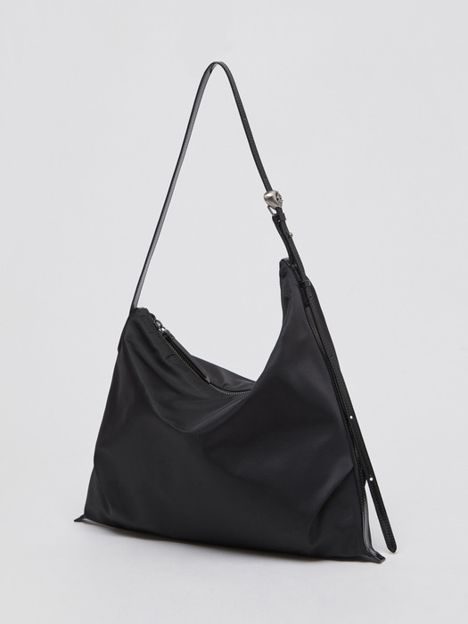 Luv luna bag(Nylon black)