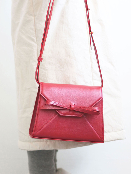 post leather bag_red