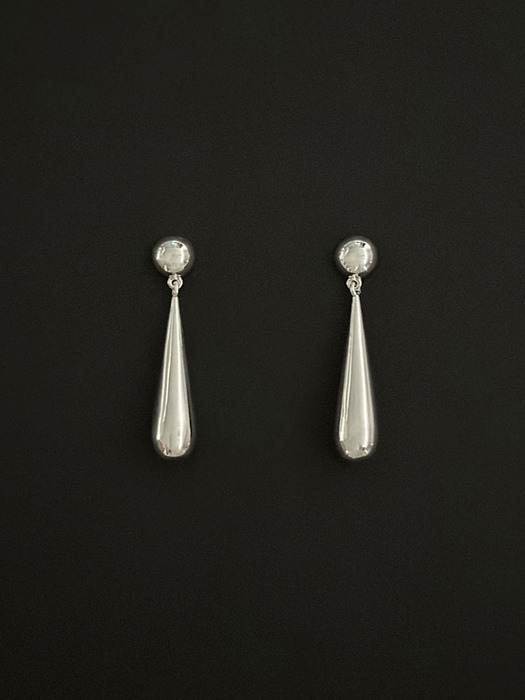 COLLECTION_HER GAZE_Chamber earring