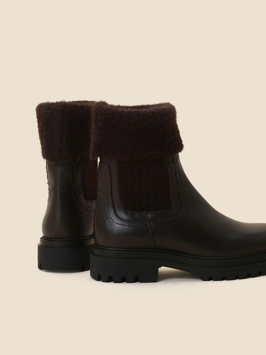 Fuzzy chelsea boots(brown)_DG3CW24602BRN