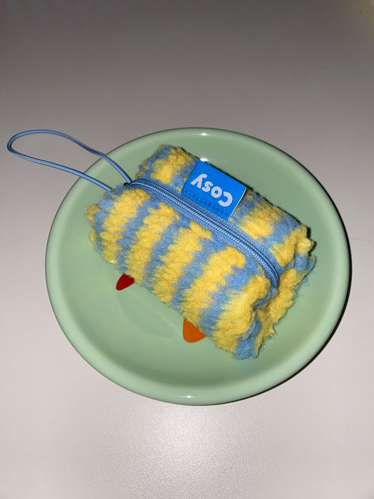 LEMON BLUE FLUFFY RICO POUCH