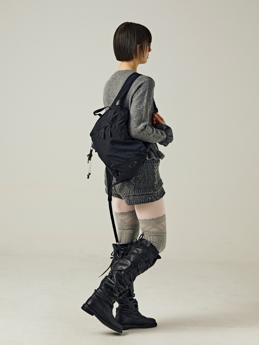 500 Lip Light Backpack [BLACK]