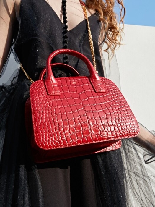 GRACE TOTE_RED