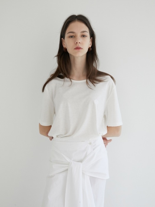 19 SUMMER_White Shirts layered Skirt