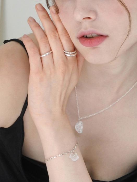 Clear stone bracelet [Silver925]