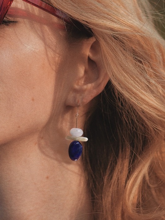 Canape earring