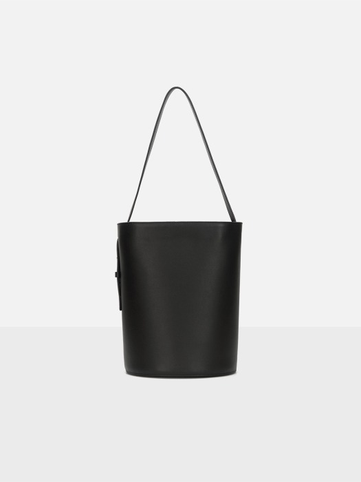 Juty medium shoulder bag Black