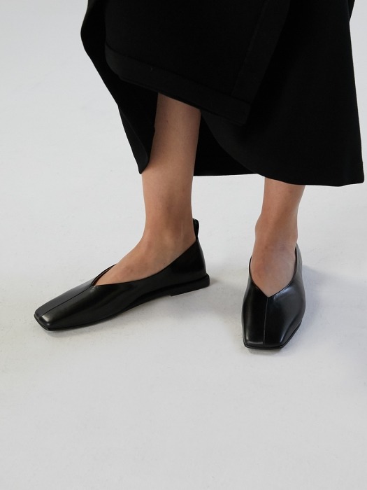 SIMPLE FLAT LOAFER [C9F01BK]