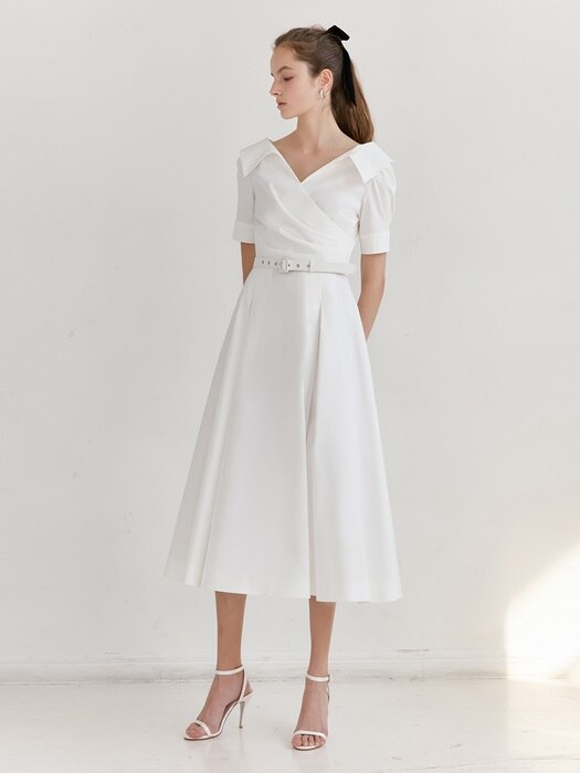 [미전시]ELLIE V-neck short sleeve shirred shirt dress (Off White)