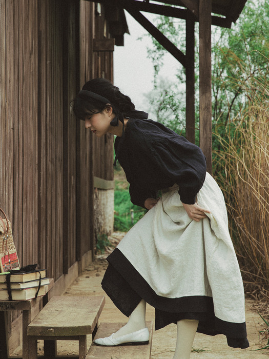 Bicolore linen skirt : 비콜로르 린넨 스커트 -charcoal