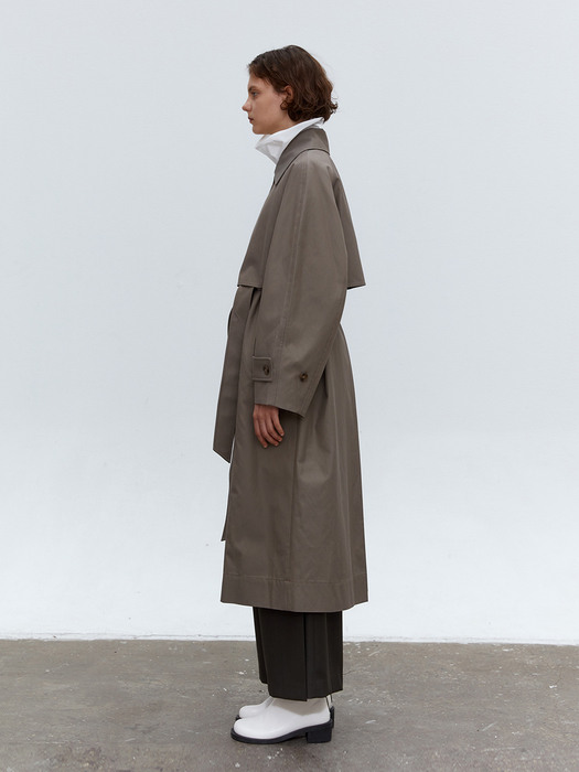 TOF LAYER TRENCH COAT KHAKI