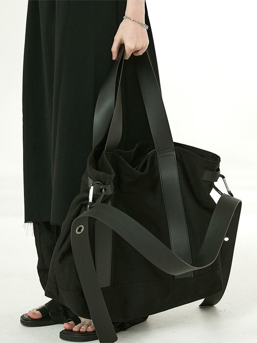 BLACK denim&eco leather strap oversize tod&cross bag(NA308)