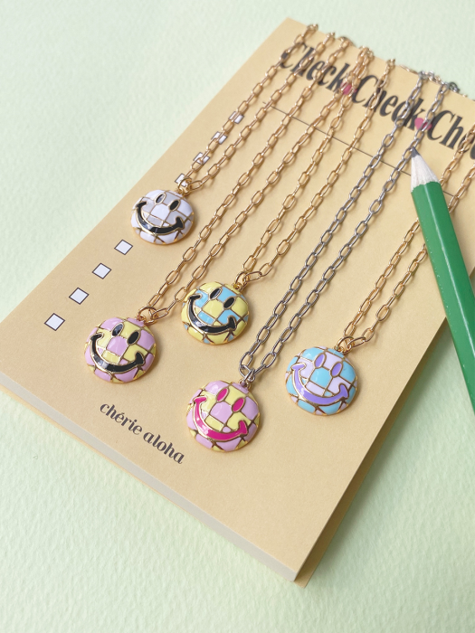 Pastel Smile Checkboard Necklace_NZ1167