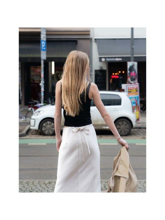 매듭포인트 사틴 스커트KNOTS POINT SATIN SKIRT_CREAM